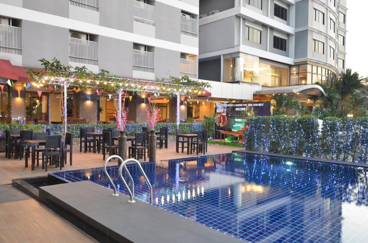 Grand Tara Garden Thai Hotel Bangkok Exterior photo