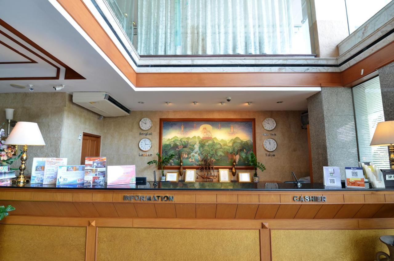 Grand Tara Garden Thai Hotel Bangkok Exterior photo